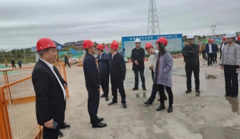 縣委書記趙斌一行到項(xiàng)目現(xiàn)場，為10月10日漢中市委書記帶隊的觀摩會檢查指導(dǎo)工作