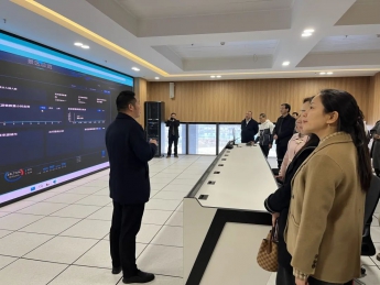 巾幗展風(fēng)采，文化潤(rùn)心田 —— 西鄉(xiāng)縣一中女教師博物館文化之旅